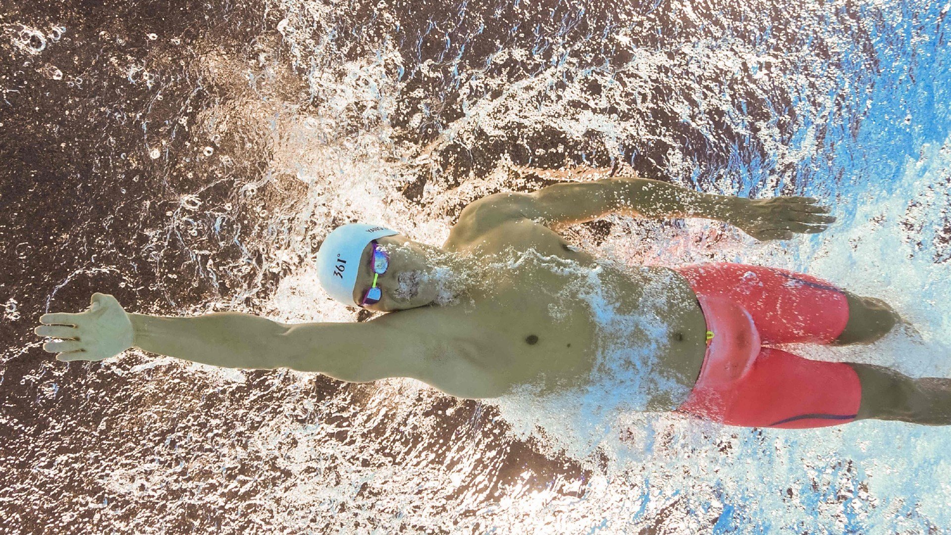 拜仁人盯人+区域混合防守成功遏制博卡进攻，拜仁 humanrace